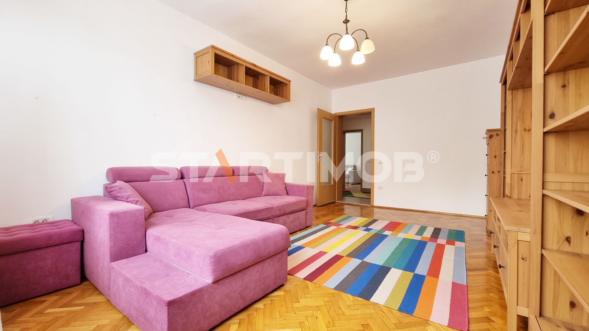 Apartament 3 camere cu parcare si boxa Central