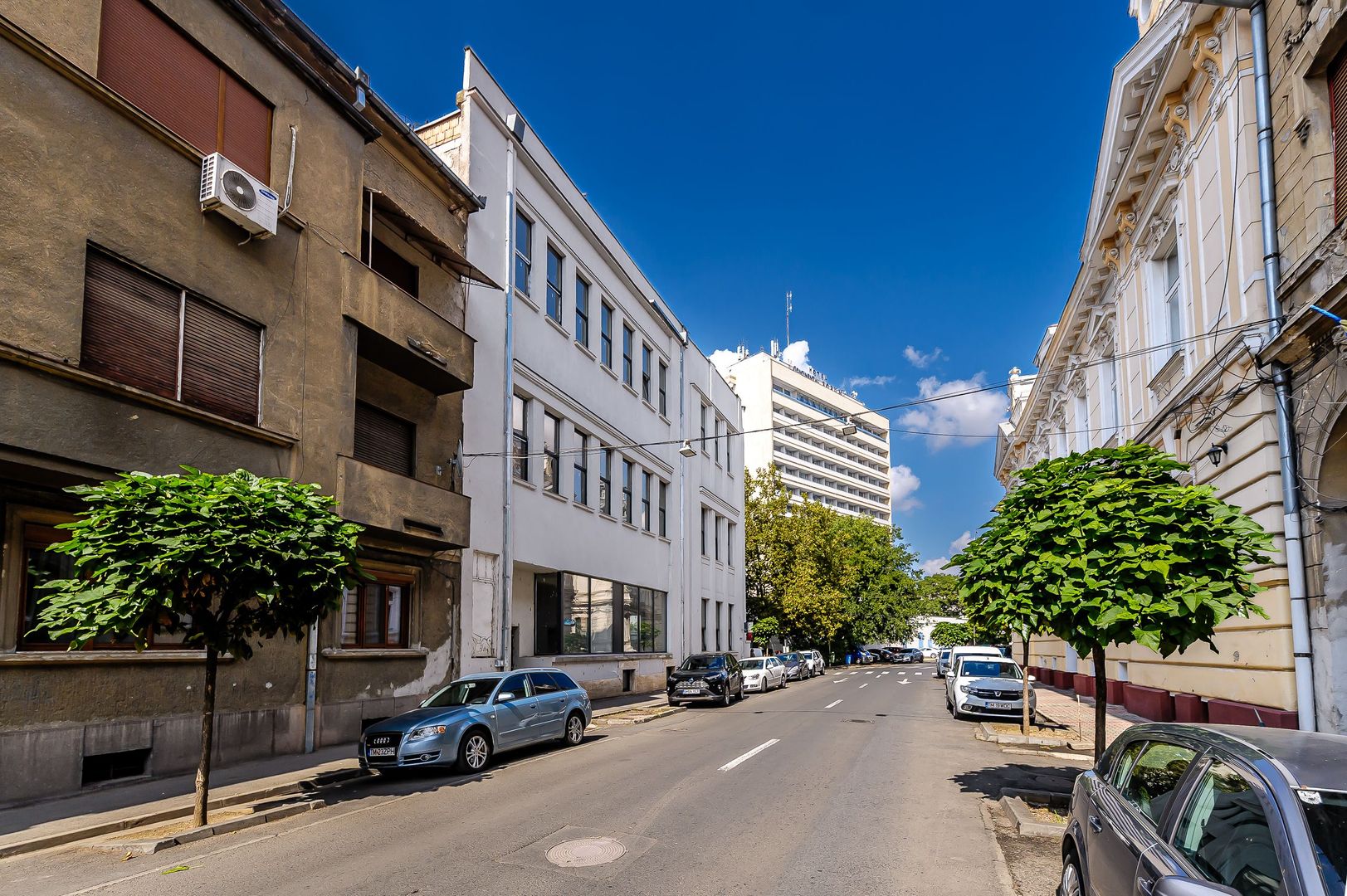 Imagine 3 - Clădire ultracentrală de vânzare Bulevardul Decebal Comision 0
