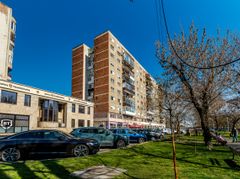 Apartament cu 3 camere în Podgoria Arad, vedere frumoasă, 2 balcoane