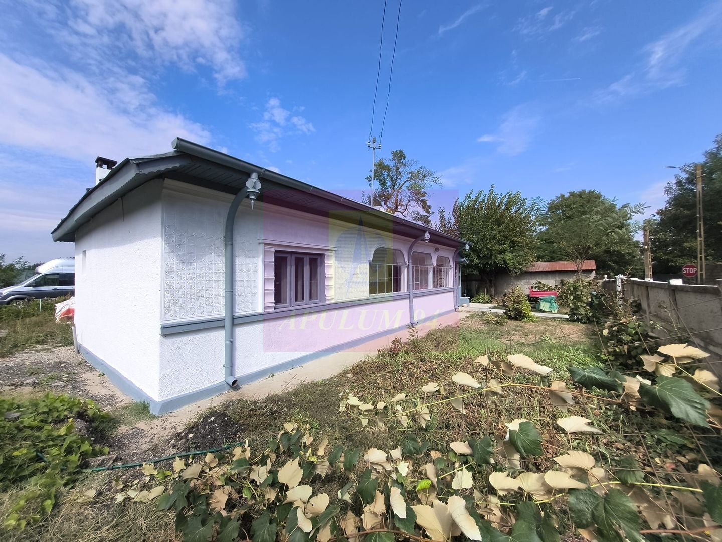 Casă cu farmec rustic și 500 mp, la 15 min de București - imaginea 21