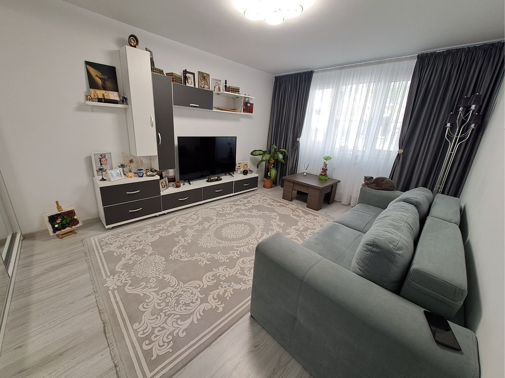 Proprietar, apartamnet 2 cam. Decomandat, Militari, Apusului, mobilat