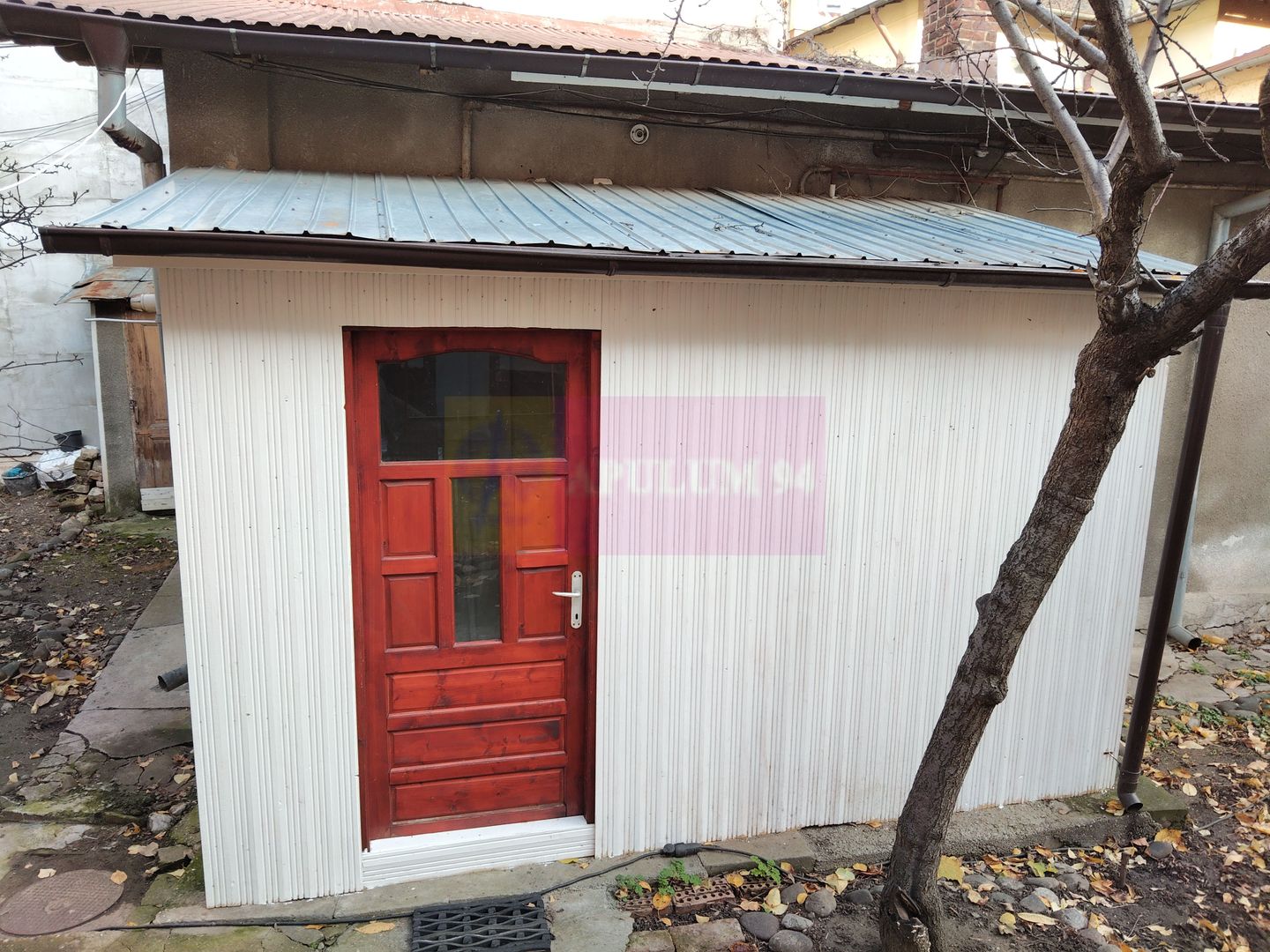 Casa în Ultracentralul Bucureștiului la preț mic (casă mică)