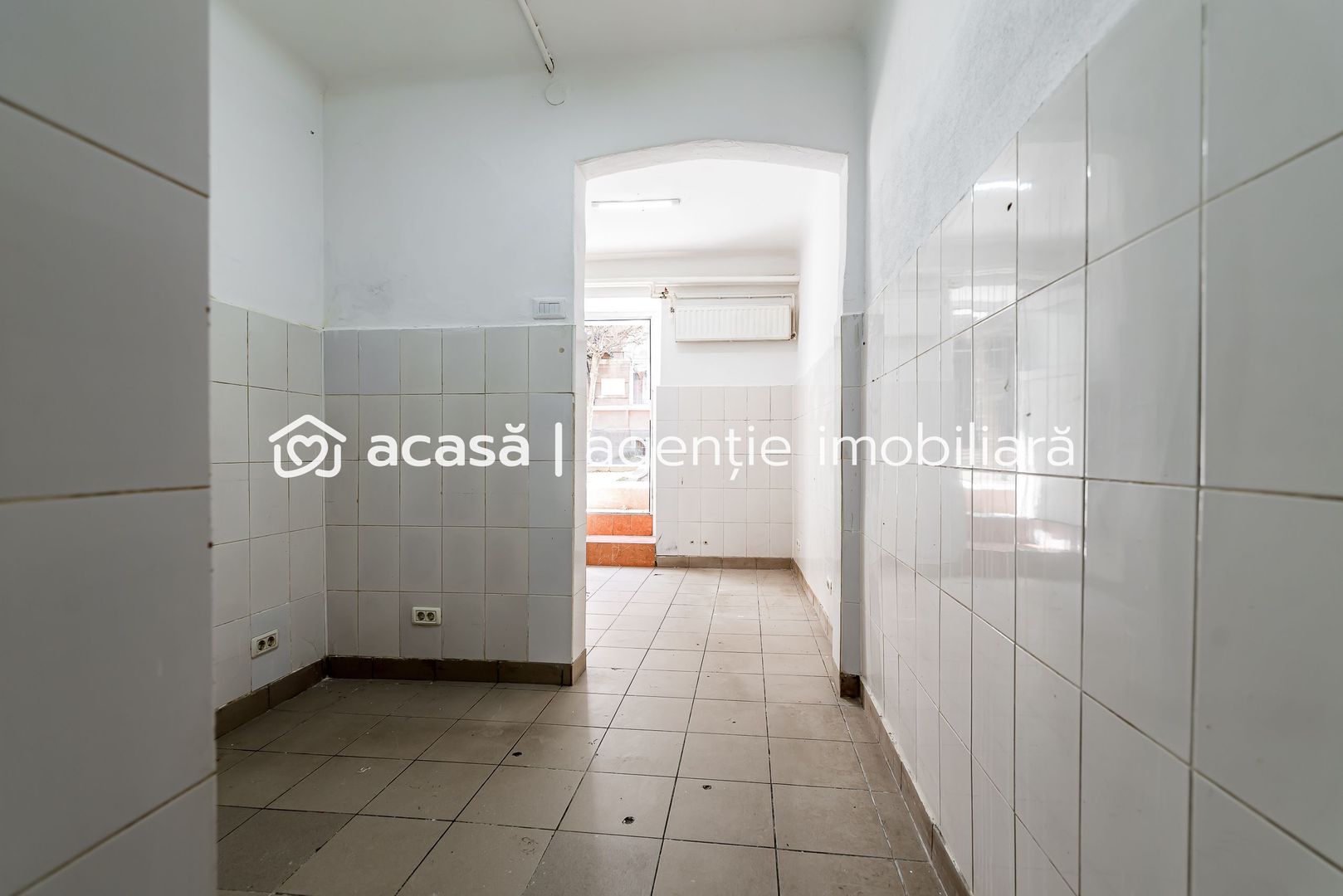 Imagine 6 - Spațiu comercial cu acces stradal, pe b-dul Decebal, ideal investiție
