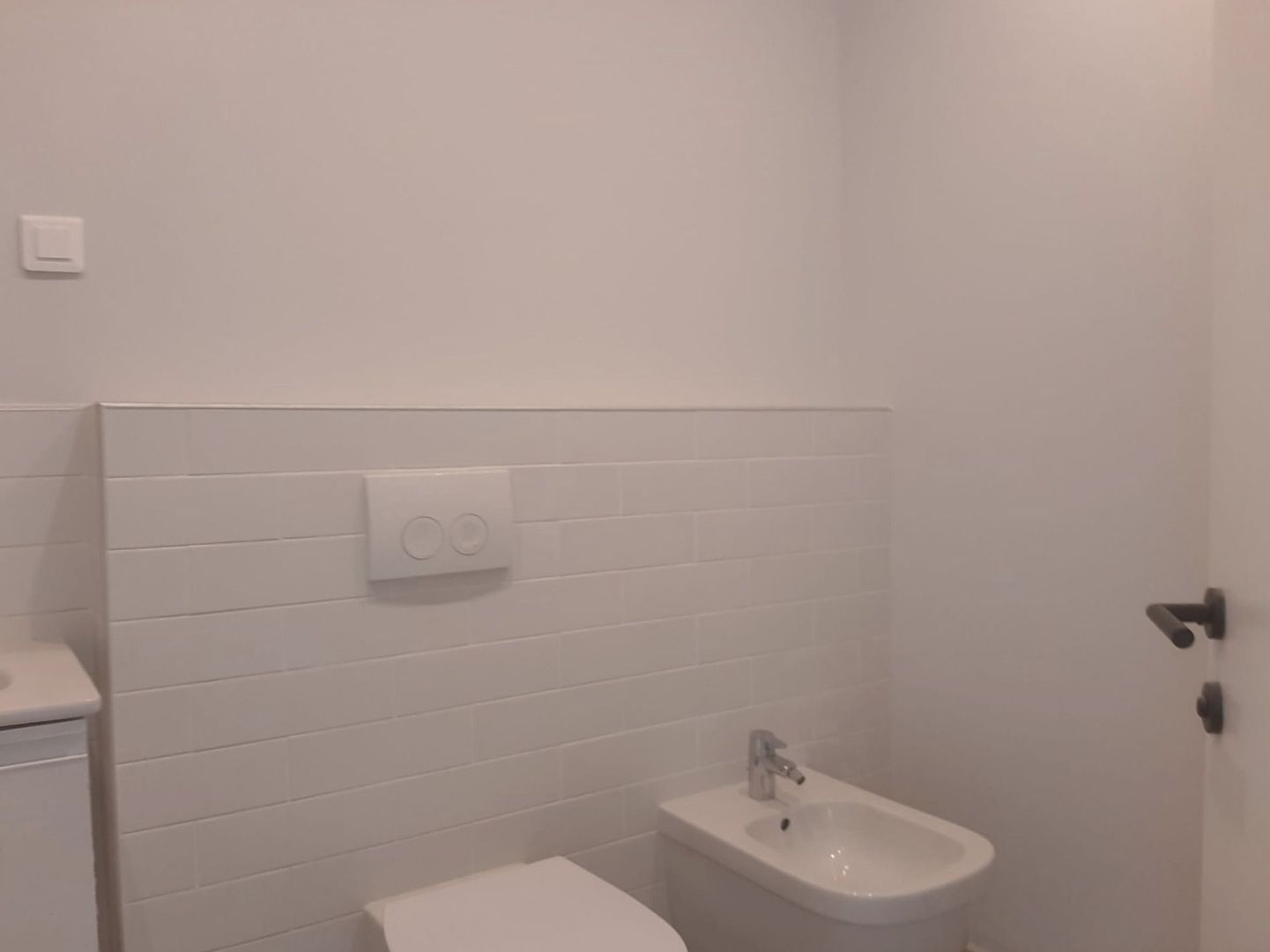 APARTAMENT PREMIUM CU 5 CAMERE ȘI GRĂDINĂ PRIVATĂ DE 160 MP - imaginea 19