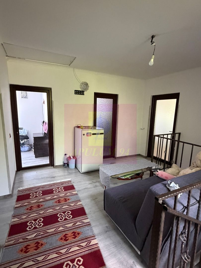 Casa de vanzare cu 4 camere in Comarnic - imaginea 26