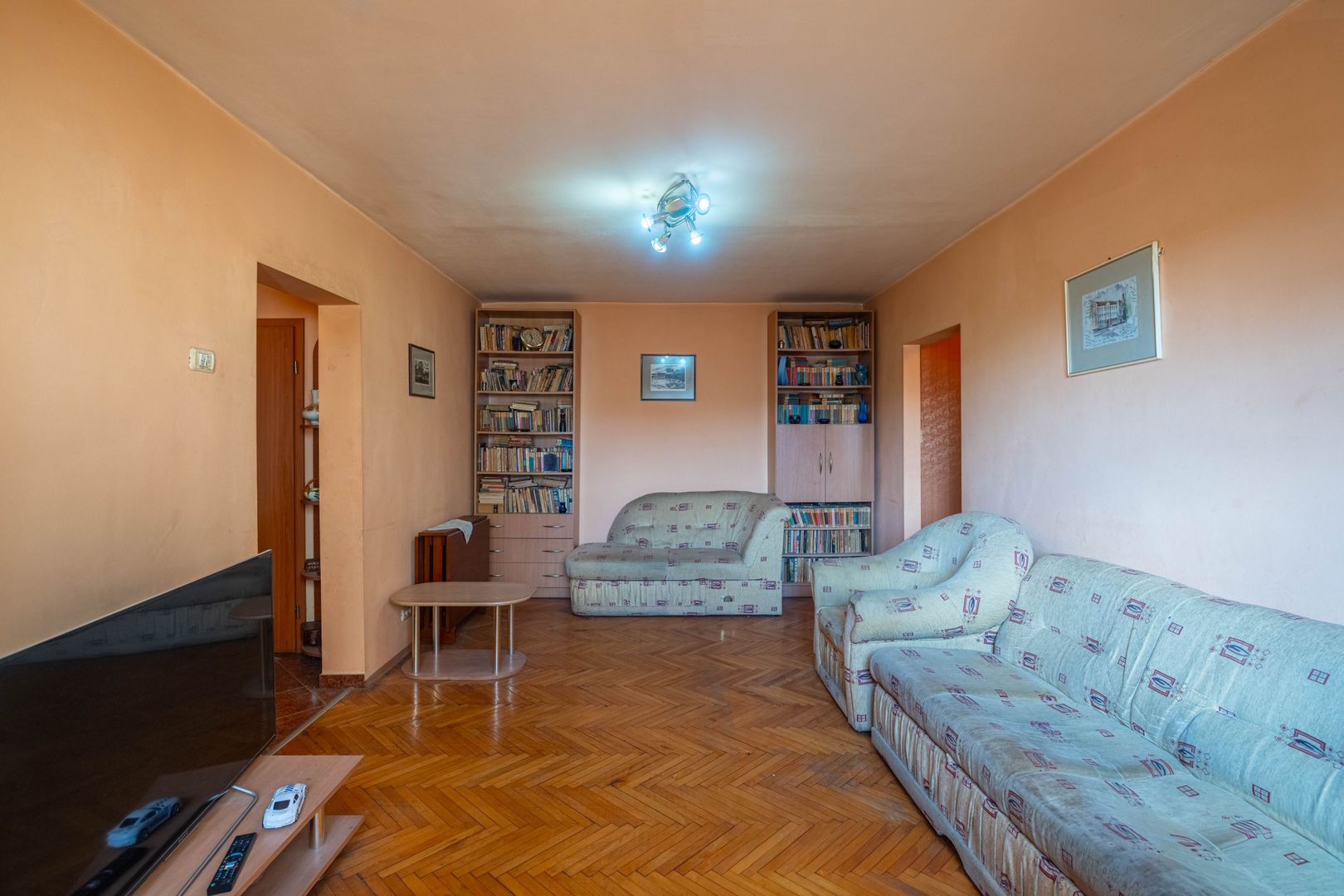 Imagine 2 - Apartament cu 4 camere de vânzare – Micalaca, malul Mureșului