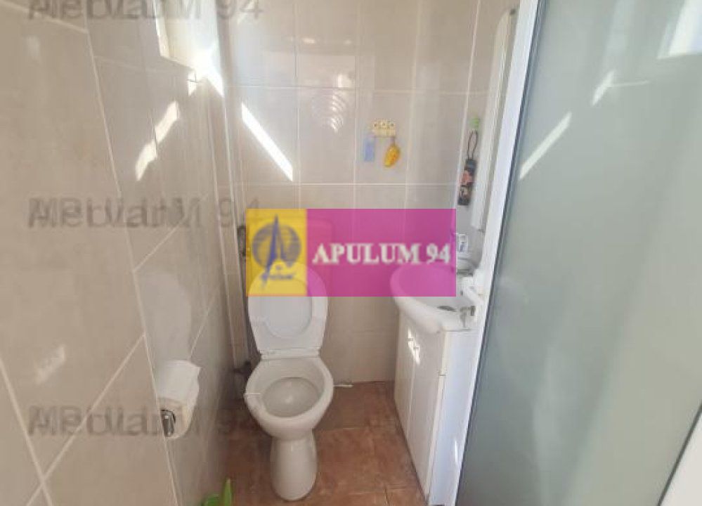 CASA (VILA) DE VANZARE IN CORNU