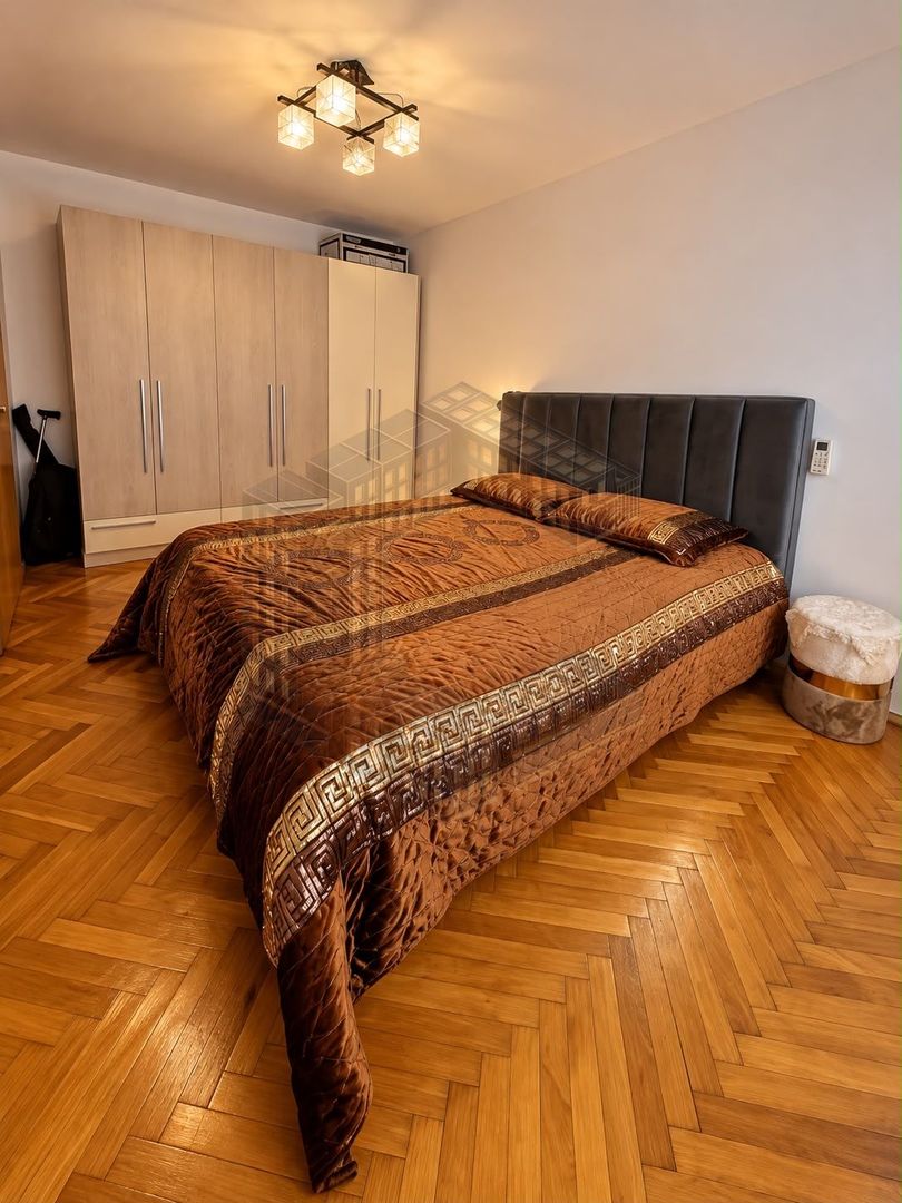 Apartament 3 camere de vanzare, centrala, zona Girocului, Timisoara
