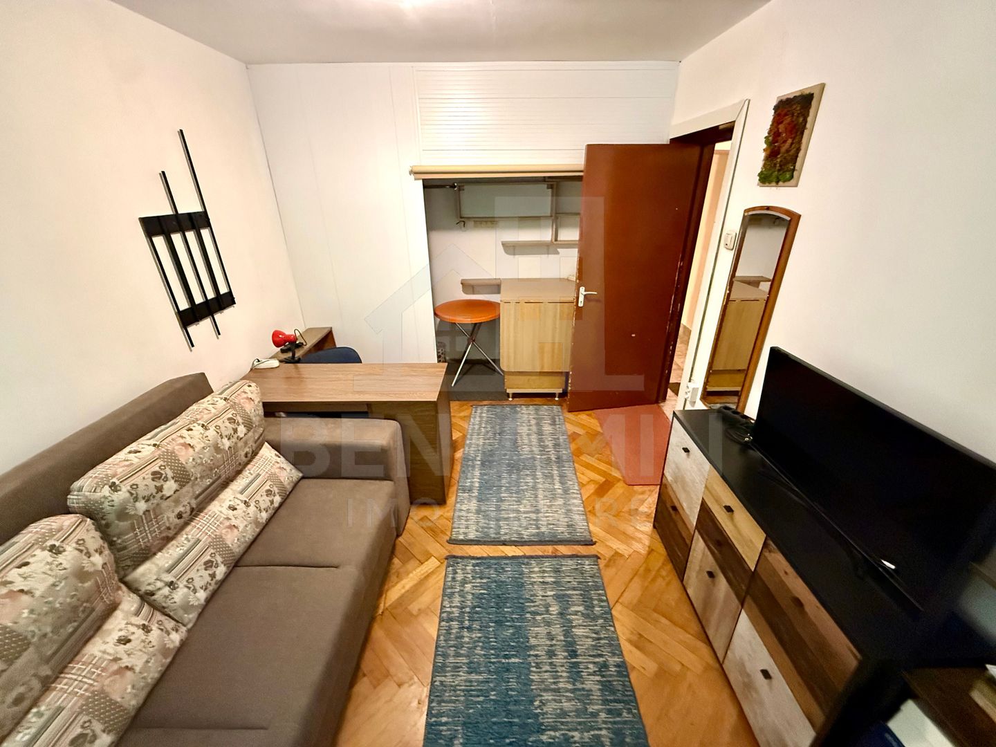 3 decomandate - 64mp - centrala proprie - parter - Brazda lui Novac - imaginea 2