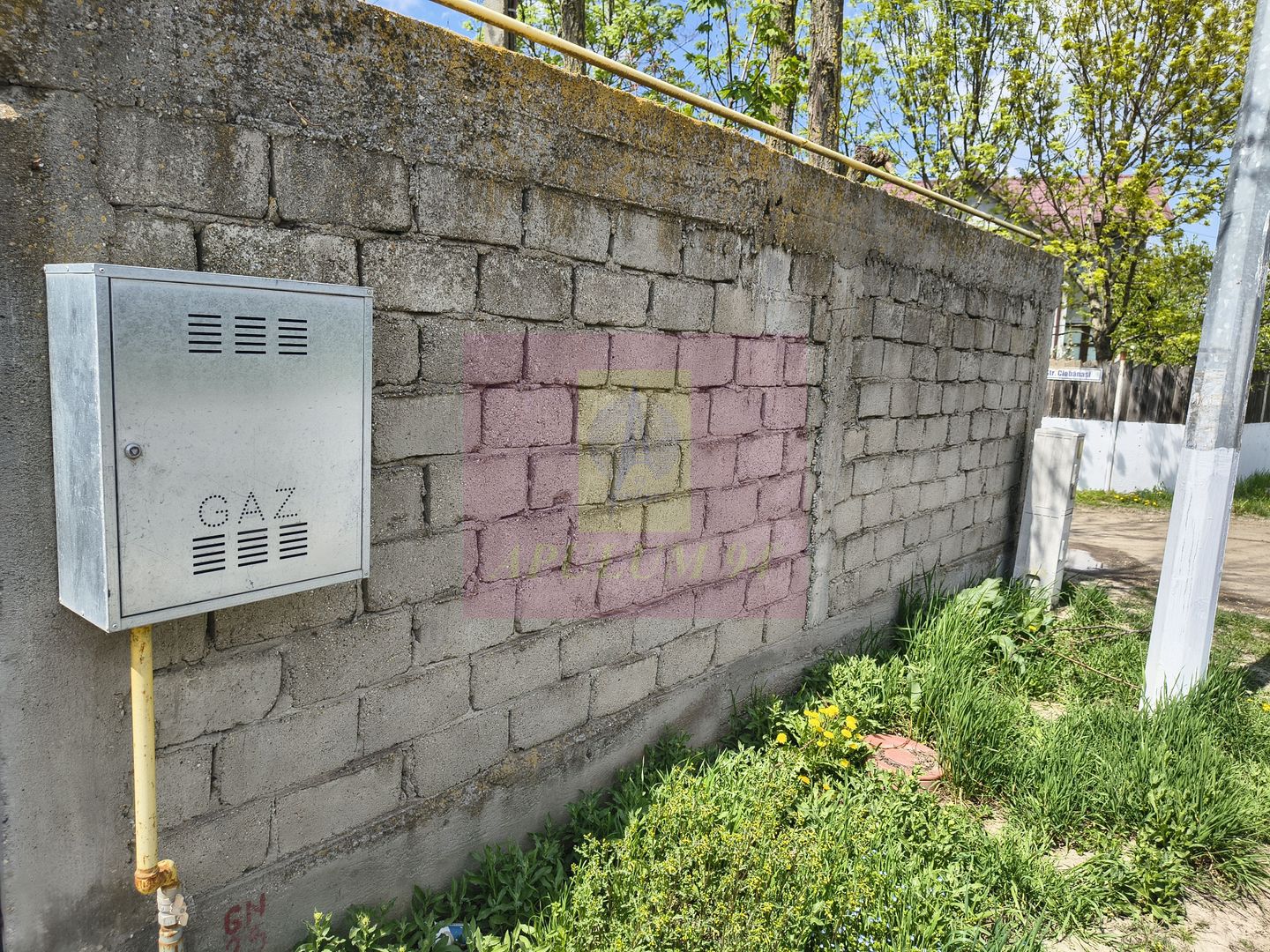 Casă cu farmec rustic și 500 mp, la 15 min de București - imaginea 10