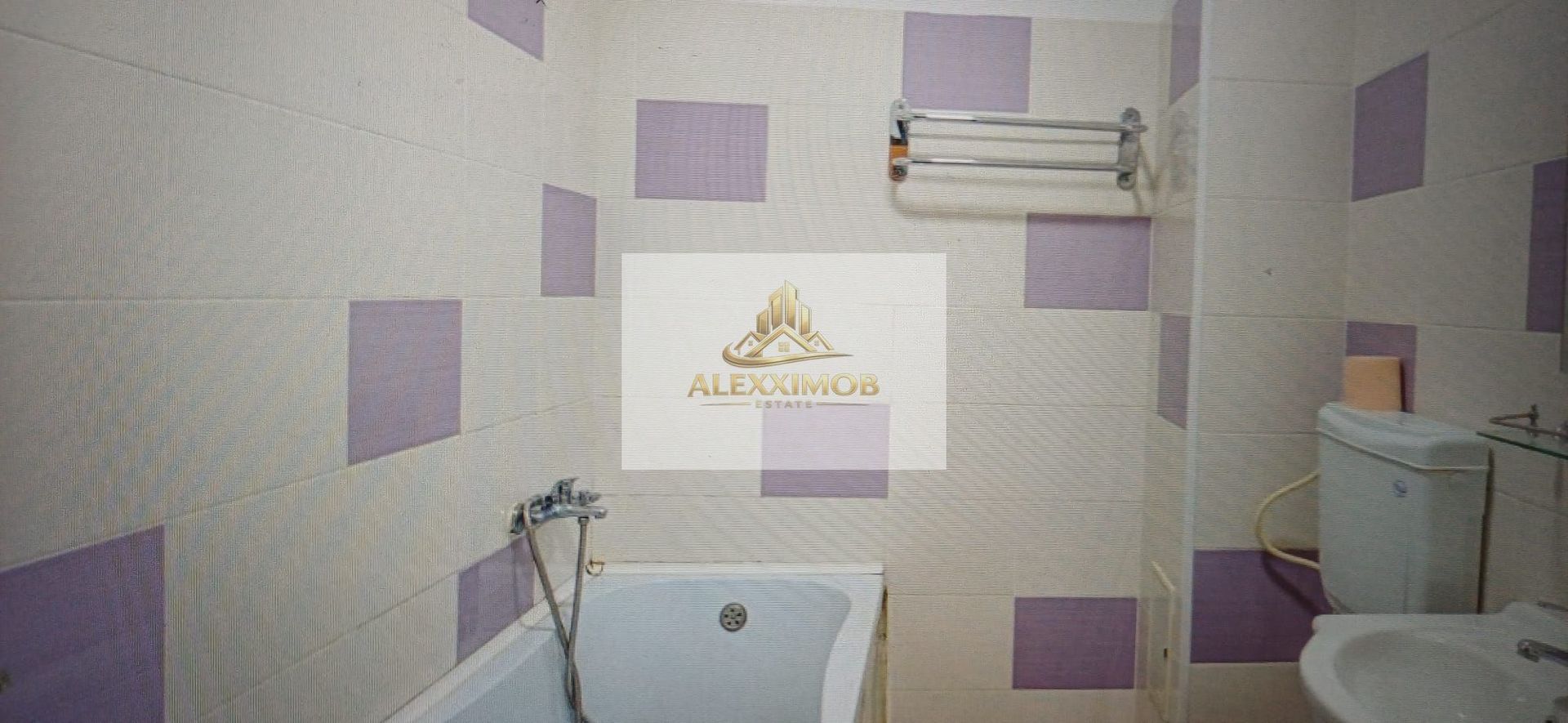 Garsoniera de Vanzare - zona Paraul Rece - 35 MP - imaginea 4