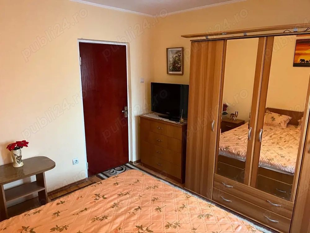 Comision 0 % 2 camere Piata Delfinului