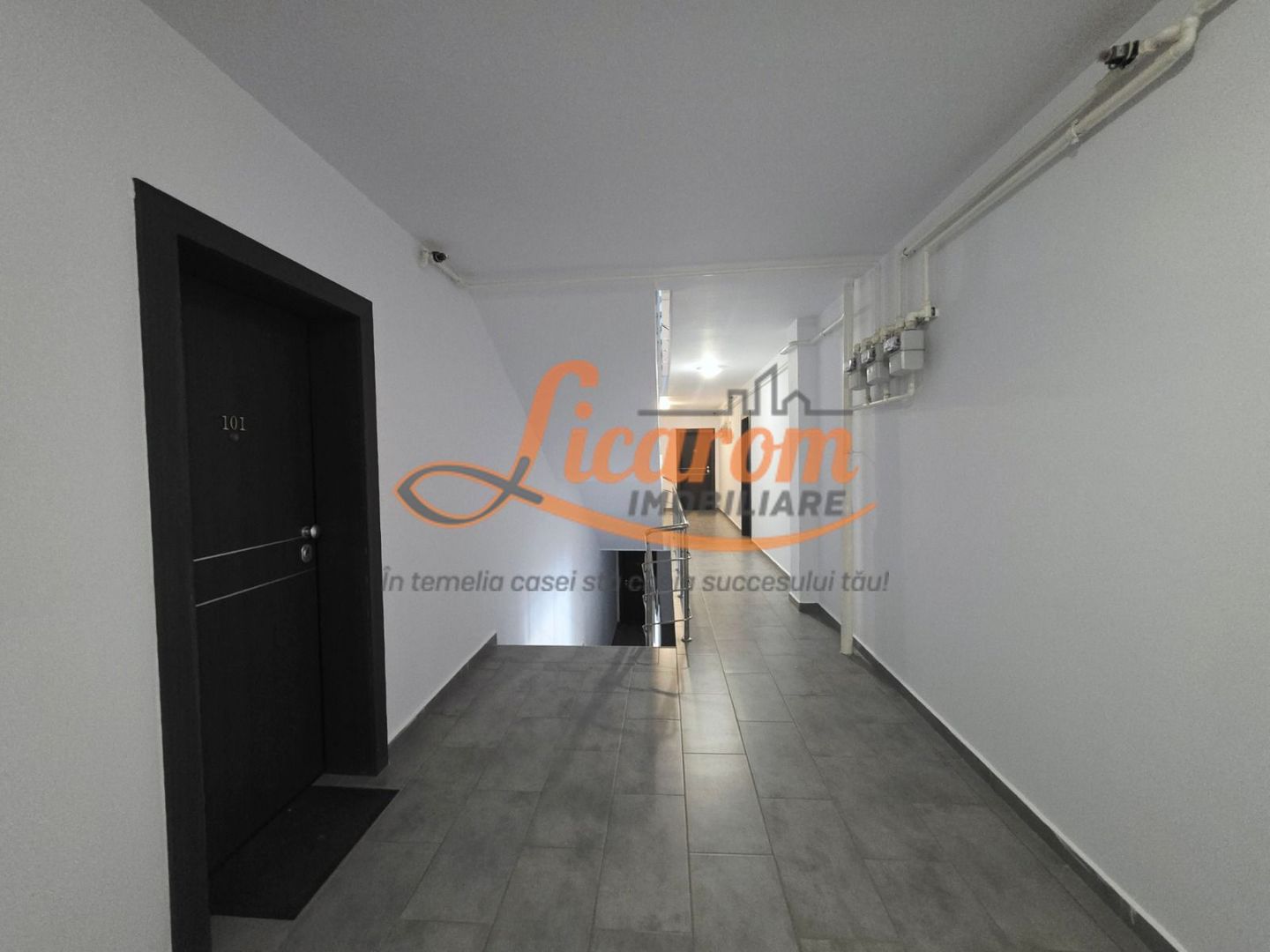 Apartament 2 camere, mobilat, lift, parcare, animale,Cristian BV - imaginea 11