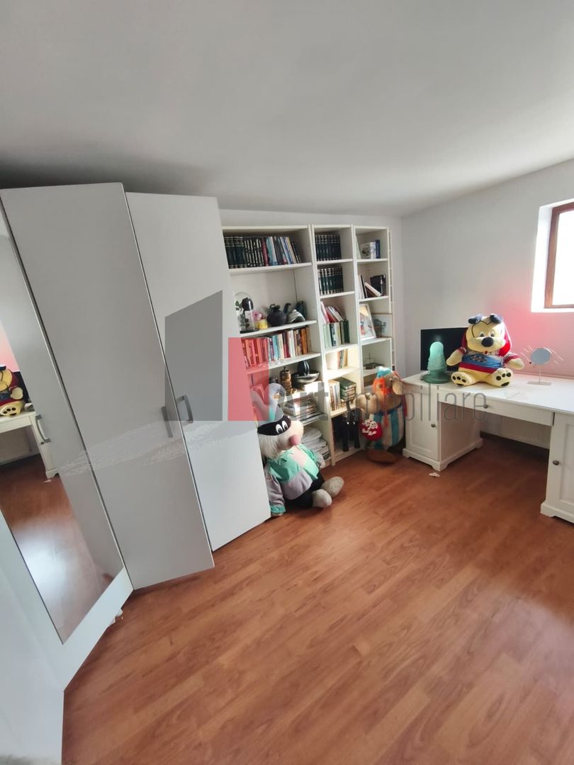 Casa Vanzare Giulesti 4 camere