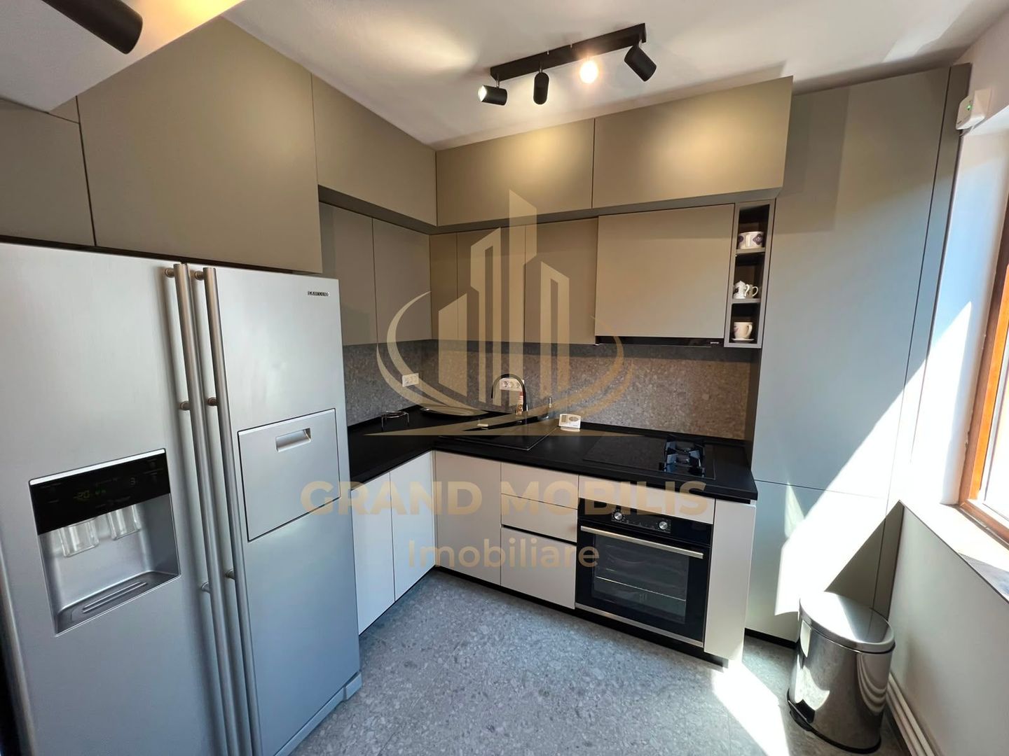 Apartament 2 cam ultracentral, renovat integral – Piața Victoriei - imaginea 4