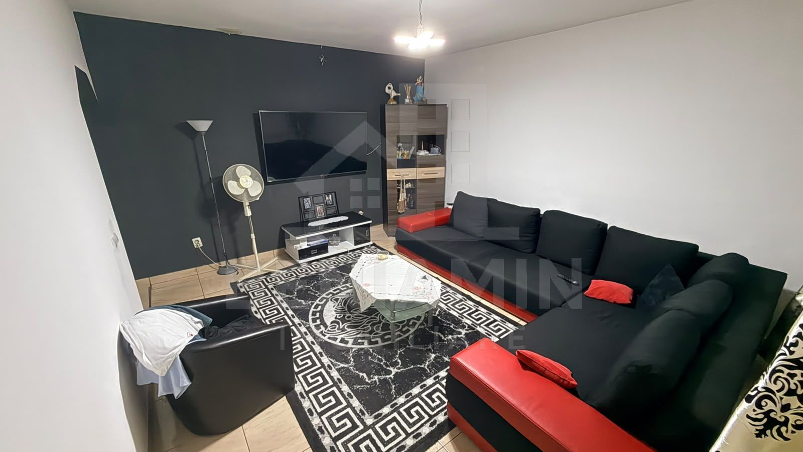 Casa de vanzare mobilata in Popoveni an2017 332mp teren - imaginea 2