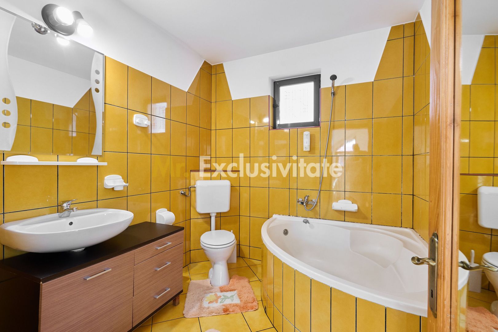 Casa + 305 mp teren curte proprie in zona rezidentiala Gavana - imaginea 10