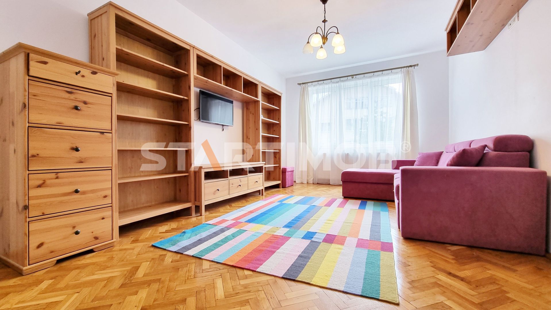 Apartament 3 camere cu parcare si boxa Central