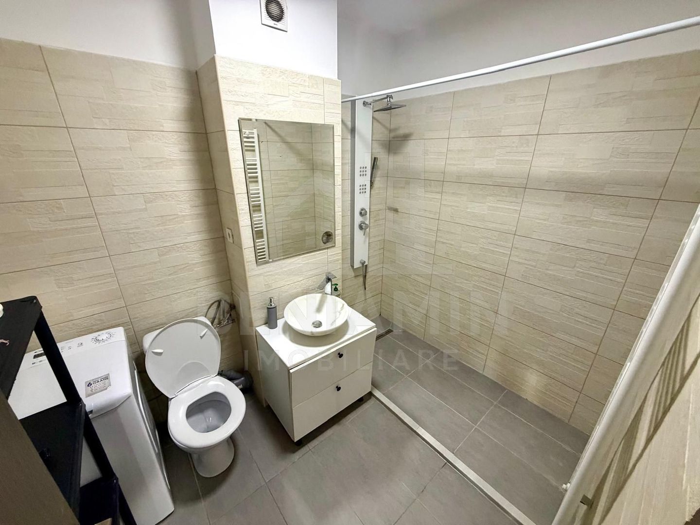 2 camere - Loc de parcare - Bloc 2019 - Parter inalt - Zona Ciuperca - imaginea 5