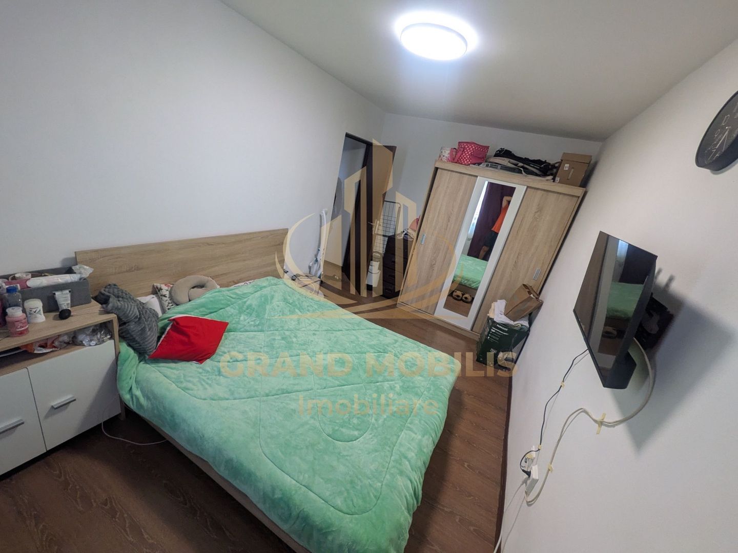 : apartament  de vanzare 3 camere, zona Modern - imaginea 5