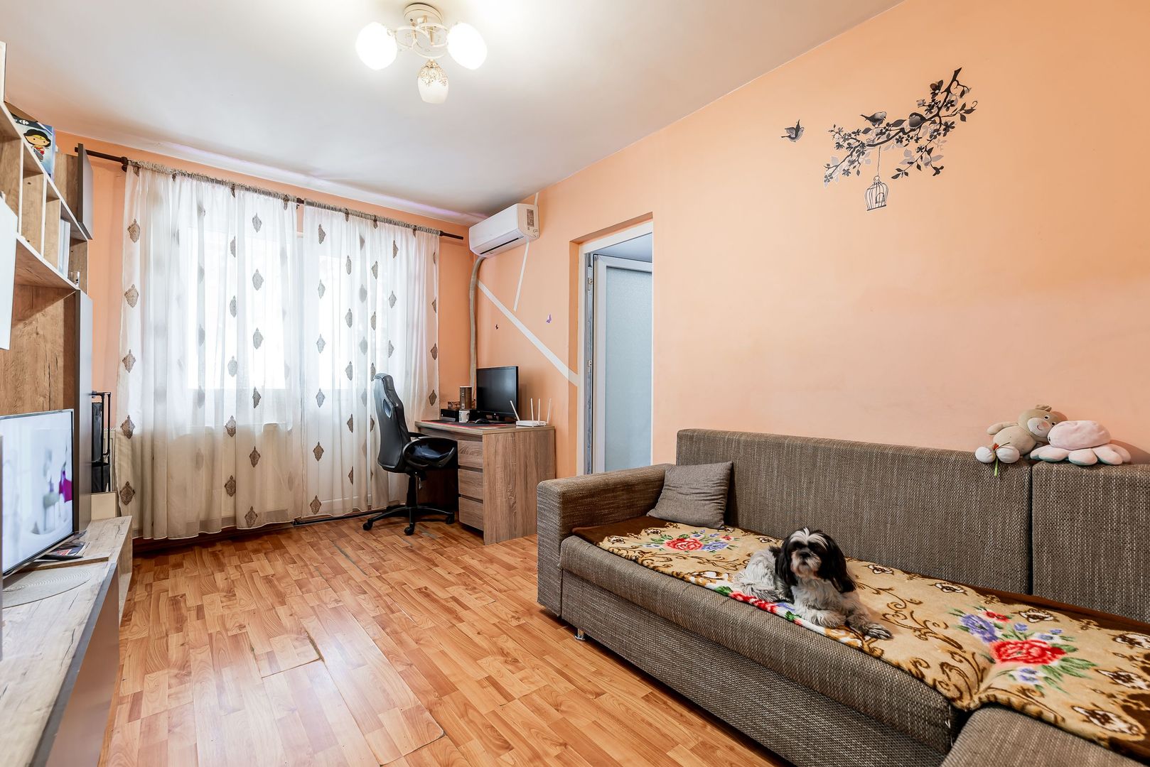 Imagine 2 - 🏡 3 camere, etajul 1 – Aleea Amara, Vlaicu