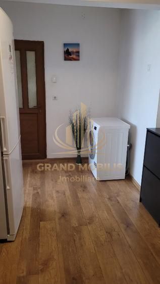 Apartament cu 2 camere, decomandat, cu balcon și boxă Torontalului - imaginea 12