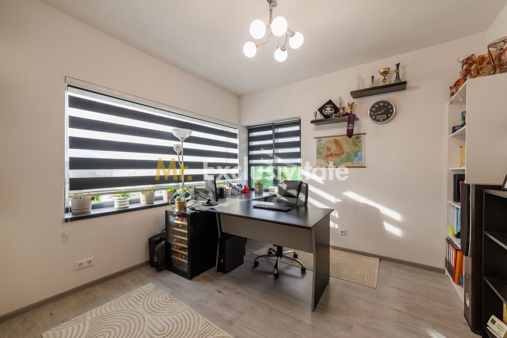 Casa moderna, constructie solida -view panoramic -Mioveni-Arges! - imaginea 5