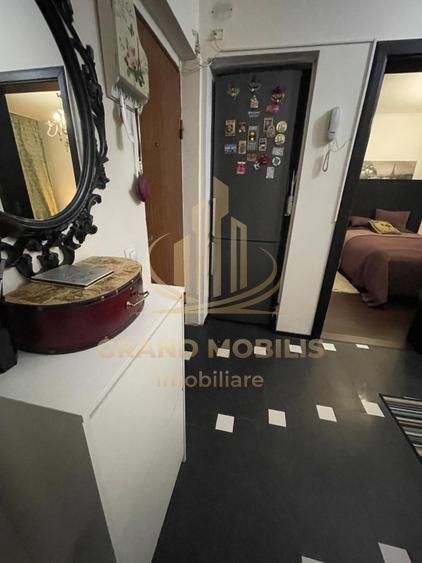 Apartament 2 camere  decomandat - imaginea 7