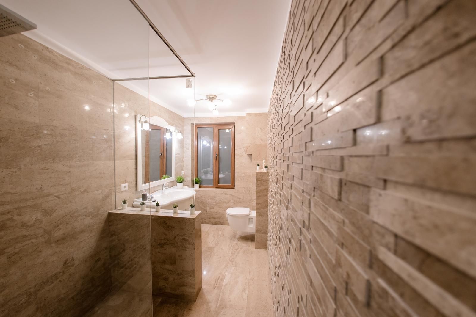 Universitate apartament 5 camere 220 mp de inchiriat - imaginea 8