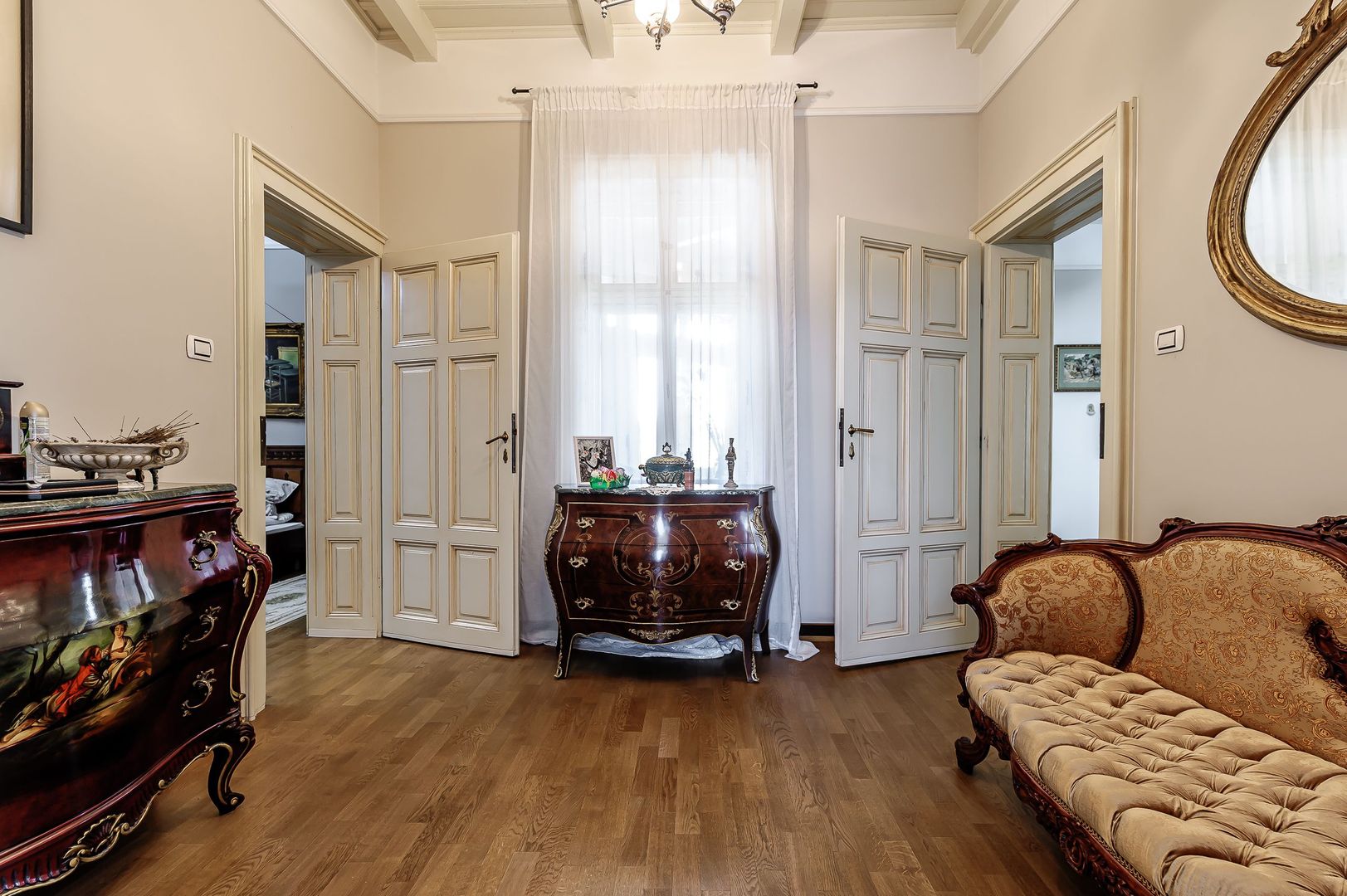 Imagine 6 - VÂNDUT Visezi la o proprietate unică, plină de istorie și farmec?