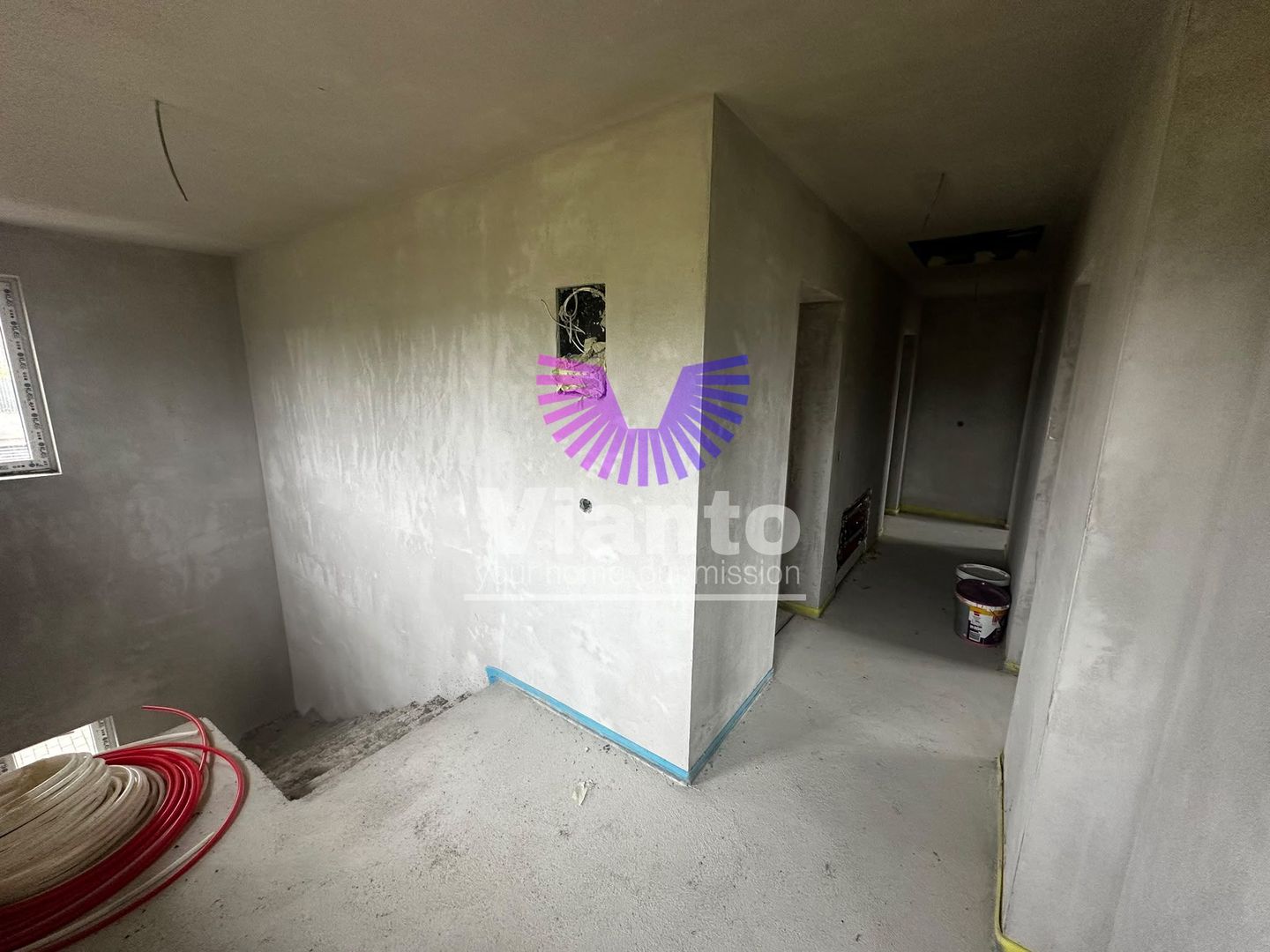 Casa Individuala cu 4 Camere 210mpu si Teren 727mp in Cisnadie