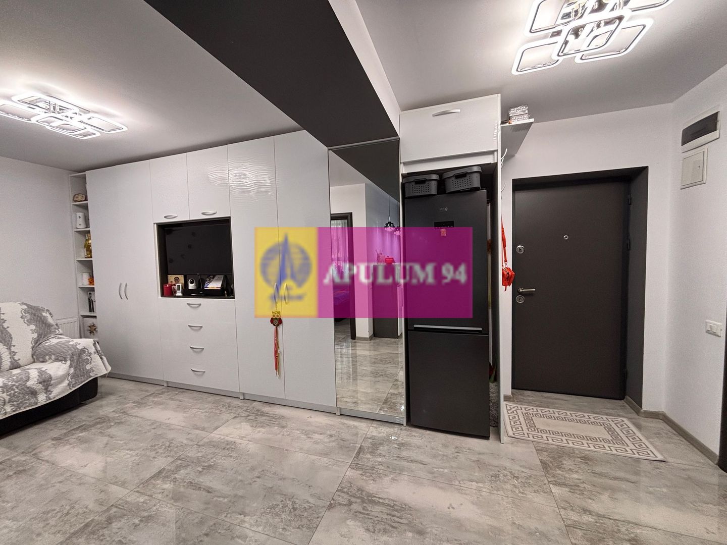 Apartament Luxos gata de mutat lângă București