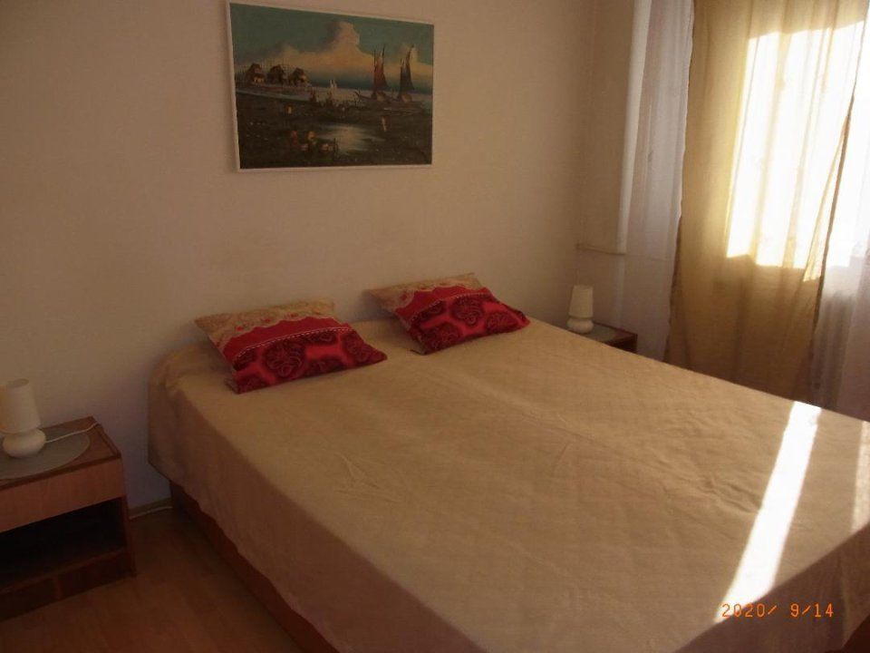 Apartament 2 camere aproape de Piata Moghioros