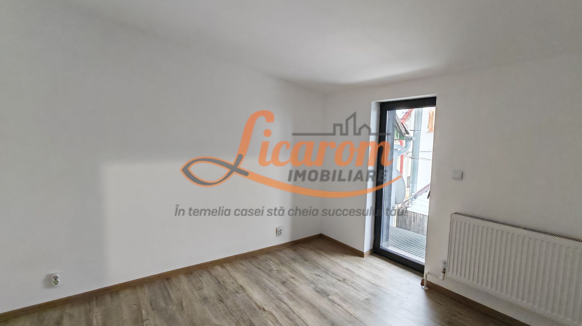 Apartament tip Casa 4 camere strada Carpatilor,totul nou. - imaginea 16