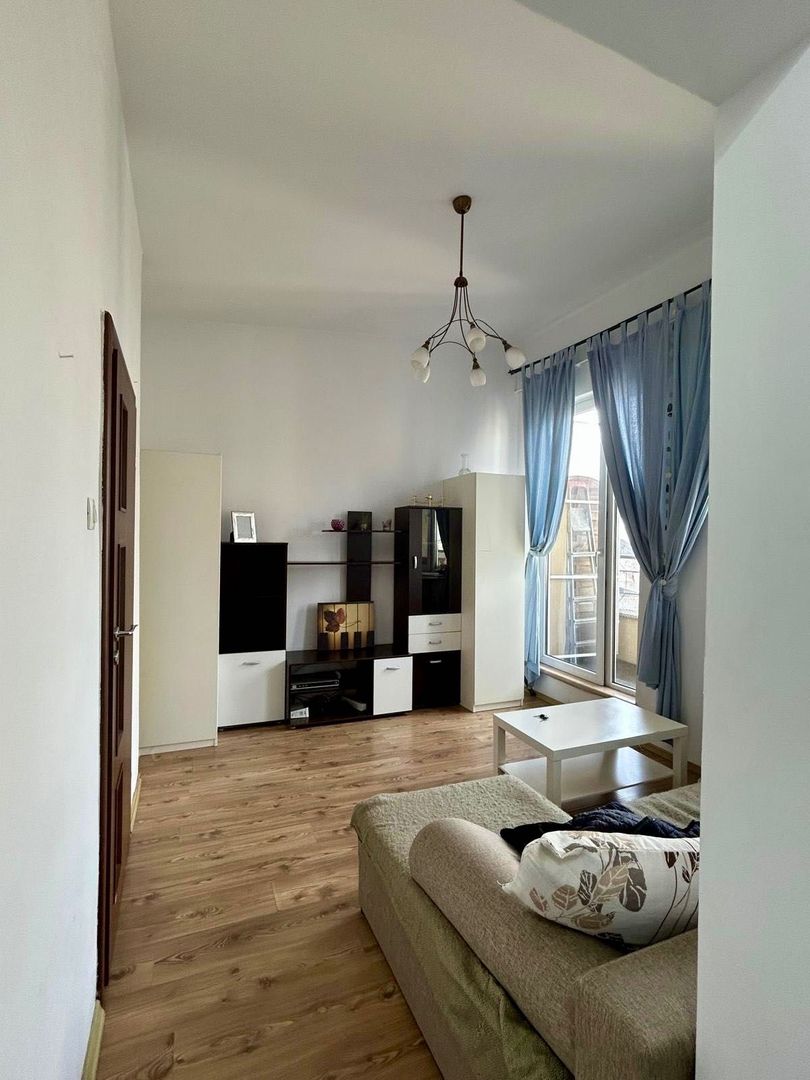 vis-a-vis de Sala Palatului –Ideal Investiție, Gata de mutare, mobilat