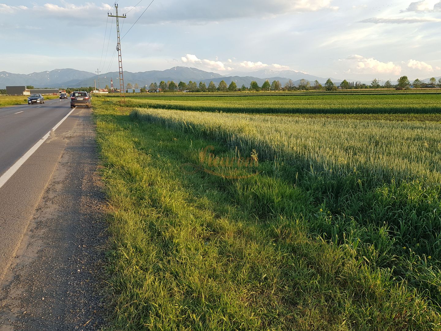 Teren intravilan Stupini front la Calea Feldioarei, DN 13