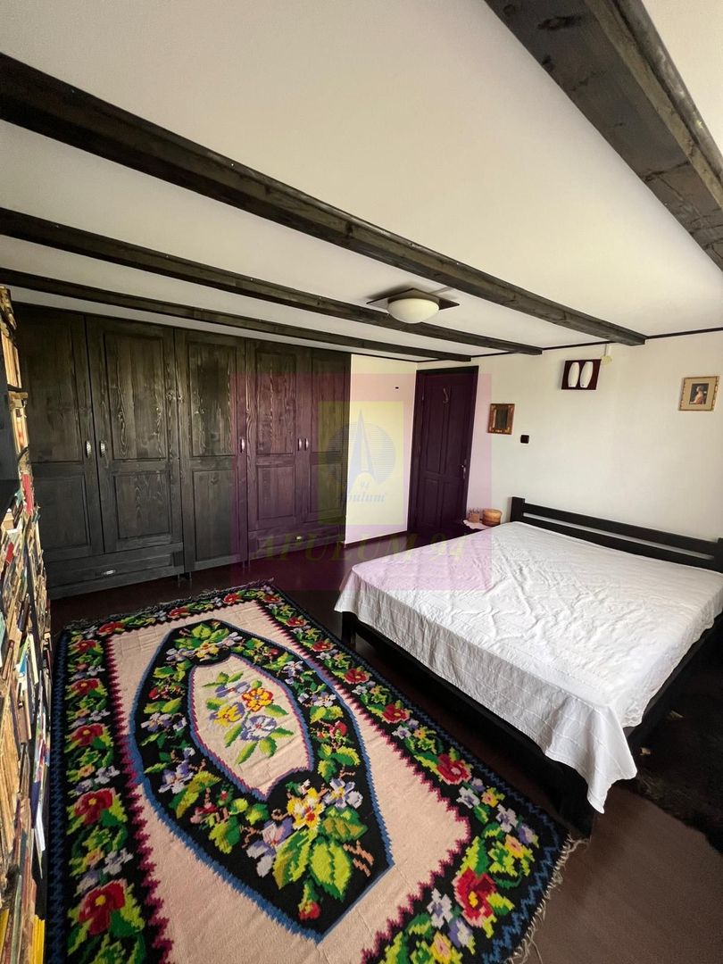 Vila cu 6 camere de vanzare in Brebu - imaginea 15