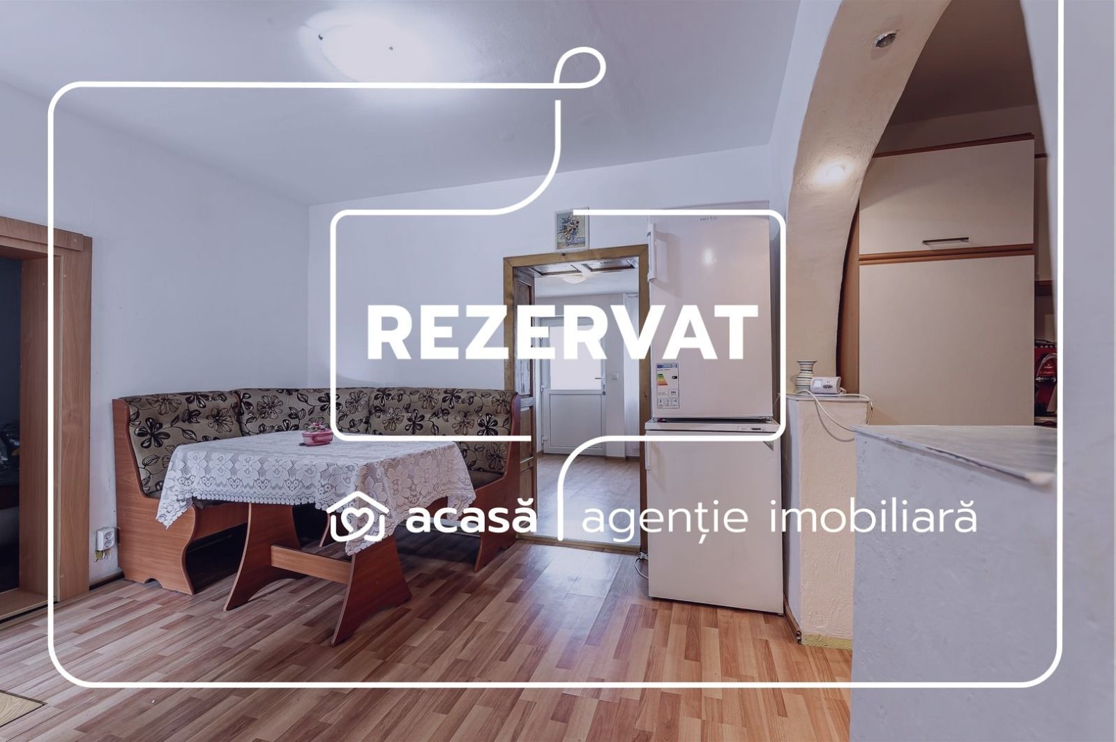 Rezervat Două case în aceeași curte cartier Bujac, 343 mp teren