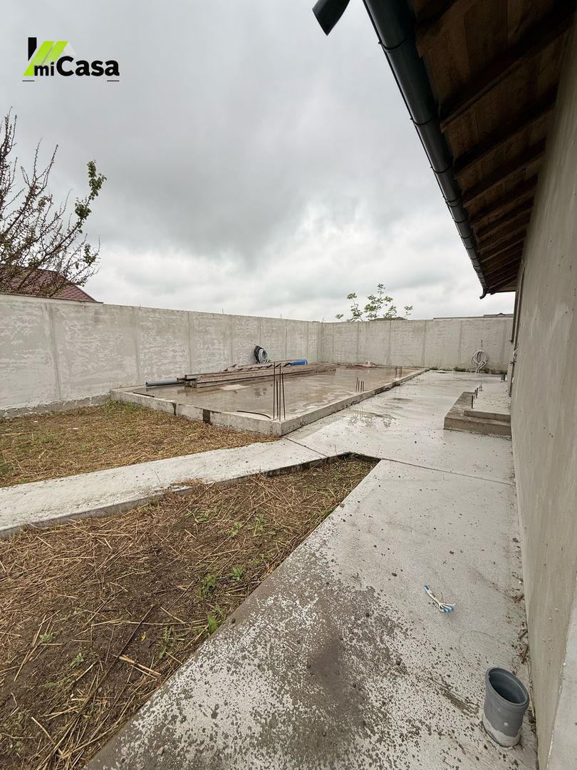 Casă cu 6 camere, în Șendreni - imaginea 33