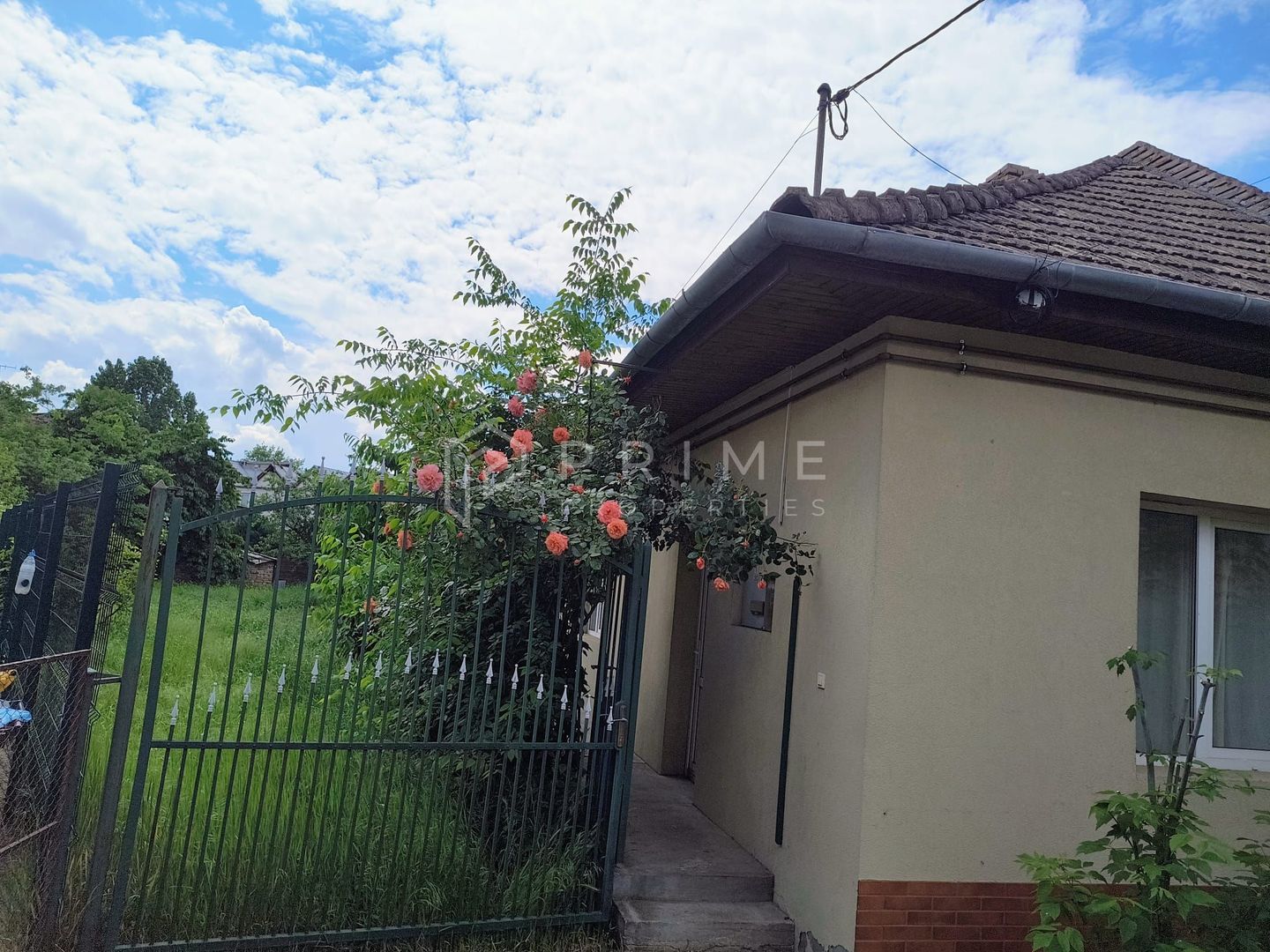 Casă de Vânzare în zonă centrală | 544 mp teren, zonă liniștită