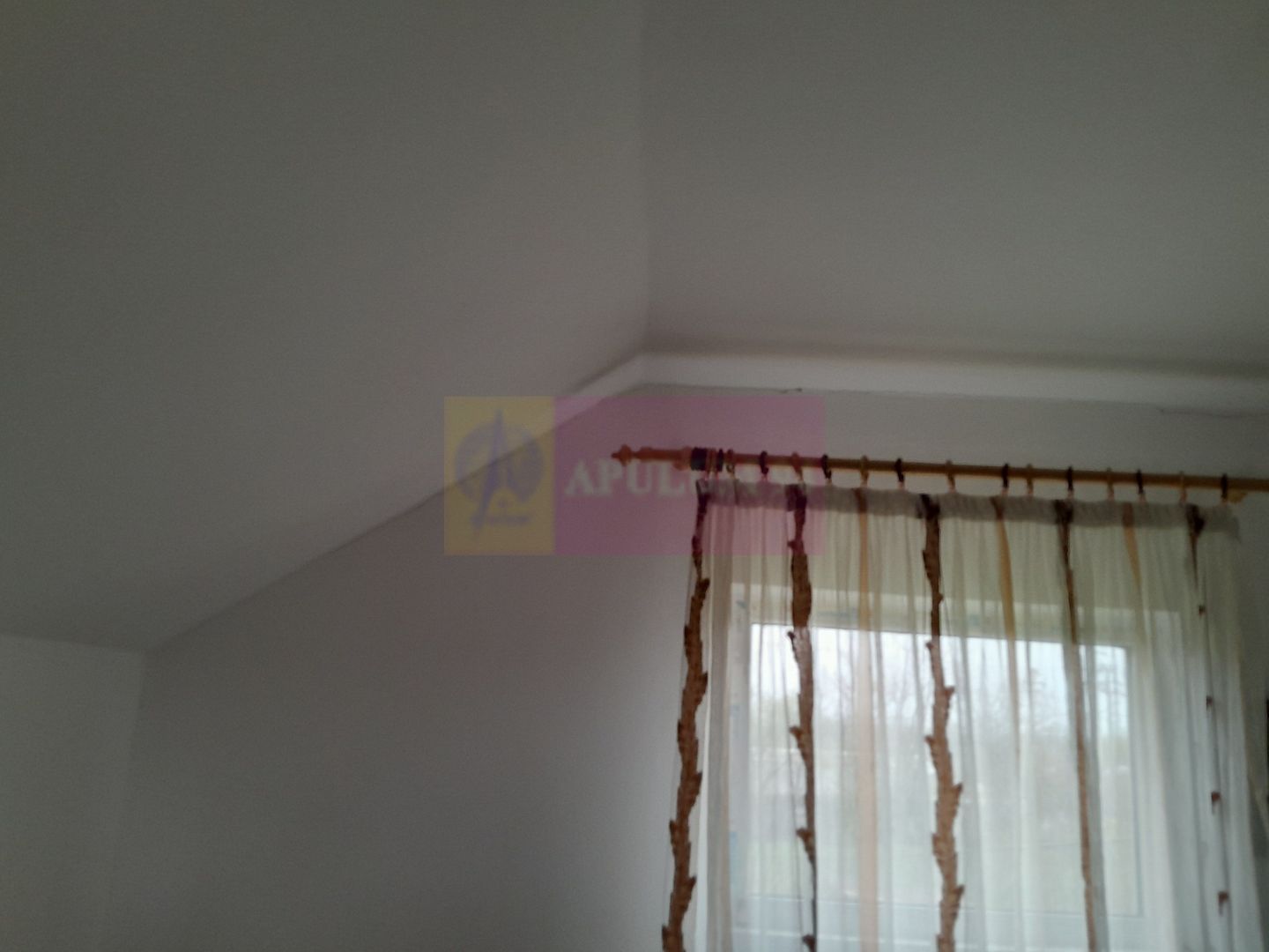 De vanzare casa +teren 16k mp in BARCANESTI / IL