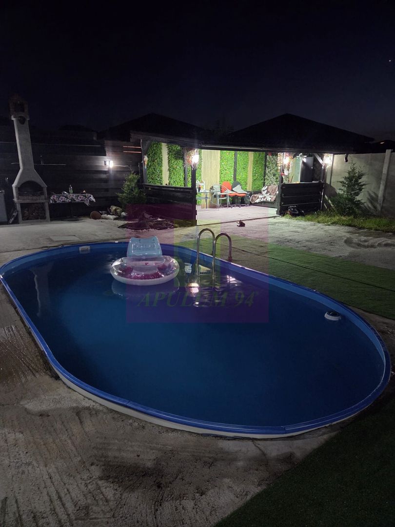 Casă nouă Săbăreni, terasă, piscină, foișor, barbeque, curte 440 mp