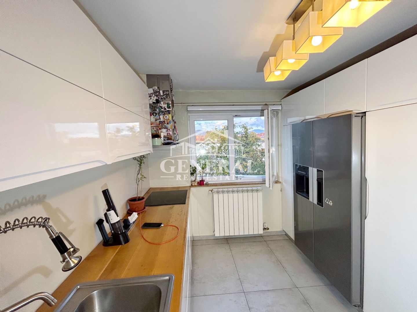 Va propunem spre vanzare un apartament cu 3 camere str. Aviatorilor - imaginea 3