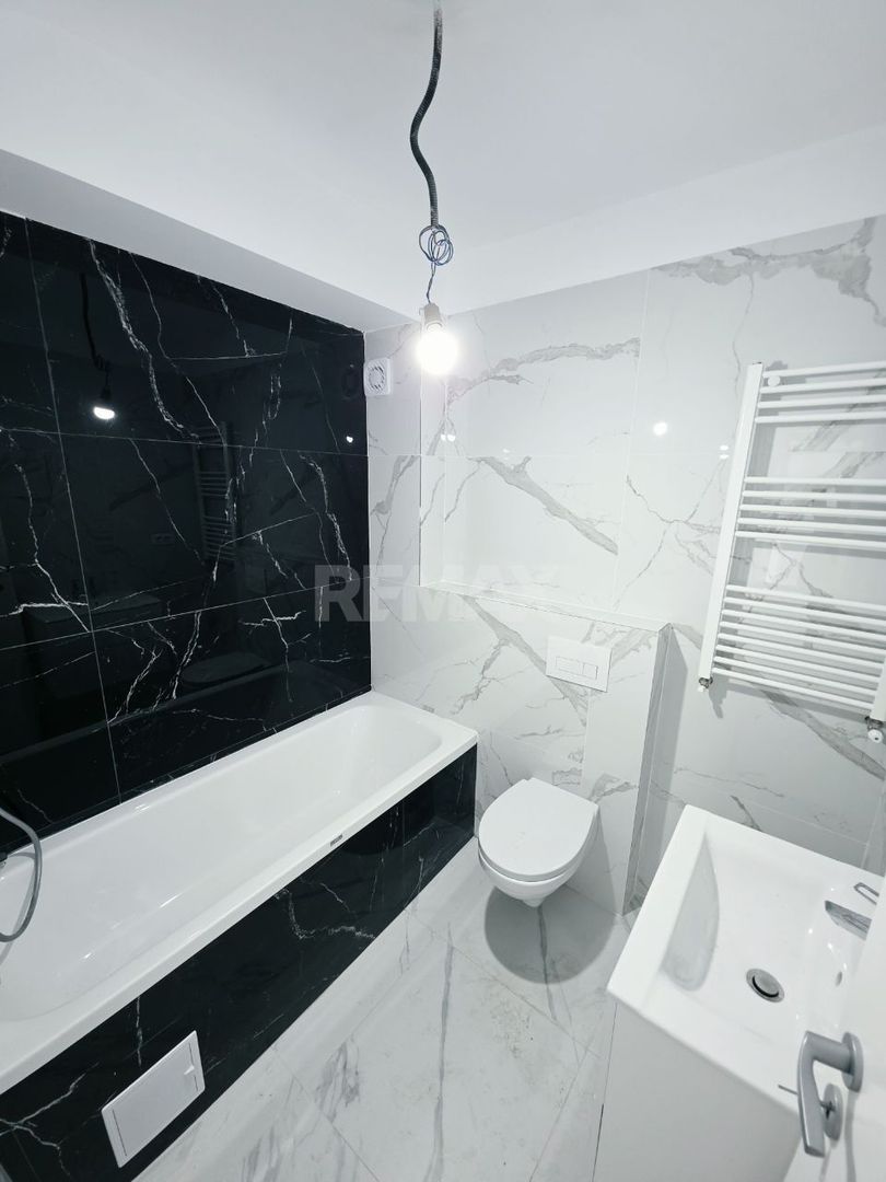 Apartament cu 3 camere în București, România - imaginea 7