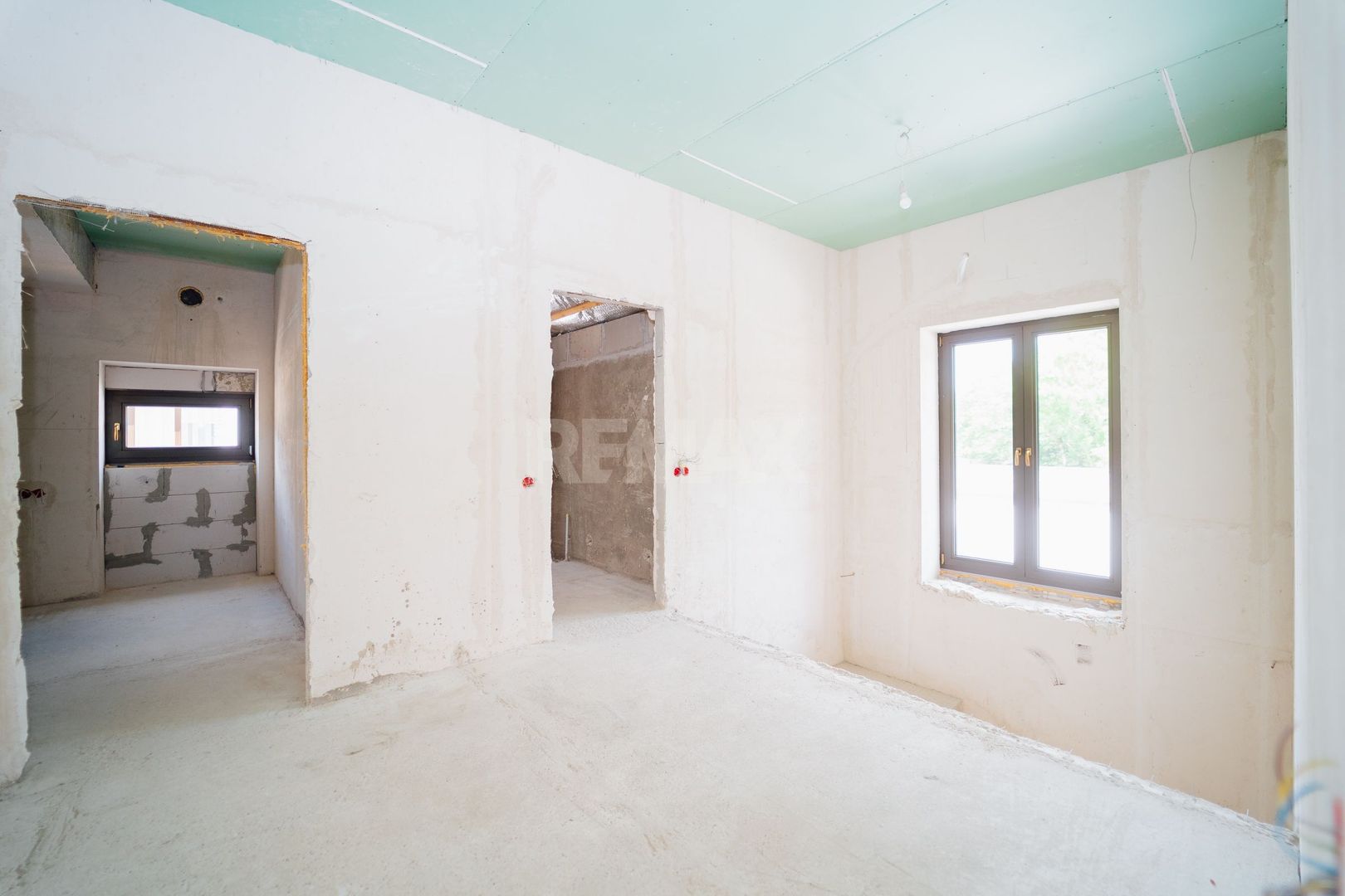 De vinzare casa de lux lângă pădure | Poiana Domnească | Comision 0% pentru cumparator - imaginea 11