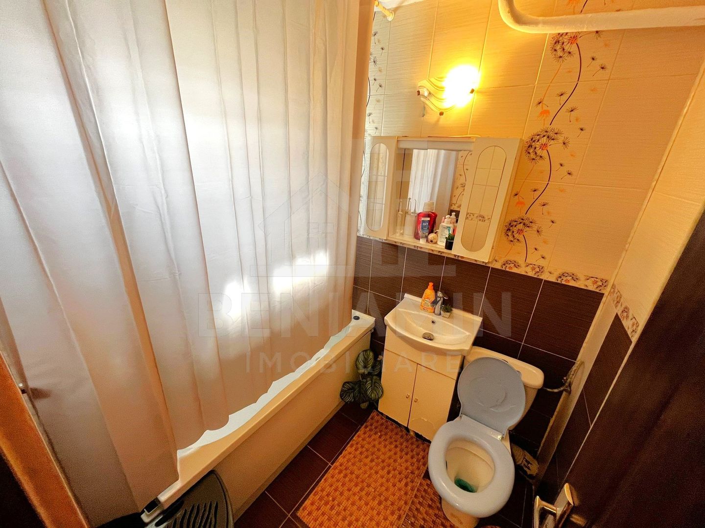 Apartament-2 Camere-Parter Inalt-60mp-2 Balcoane-Piata Valea Rosie - imaginea 5