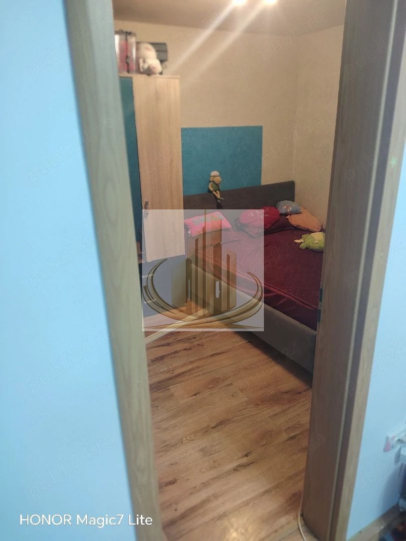 Apartament la etajul 1, baie cu geam și bucătărie închisă | Calea Șagu - imaginea 3