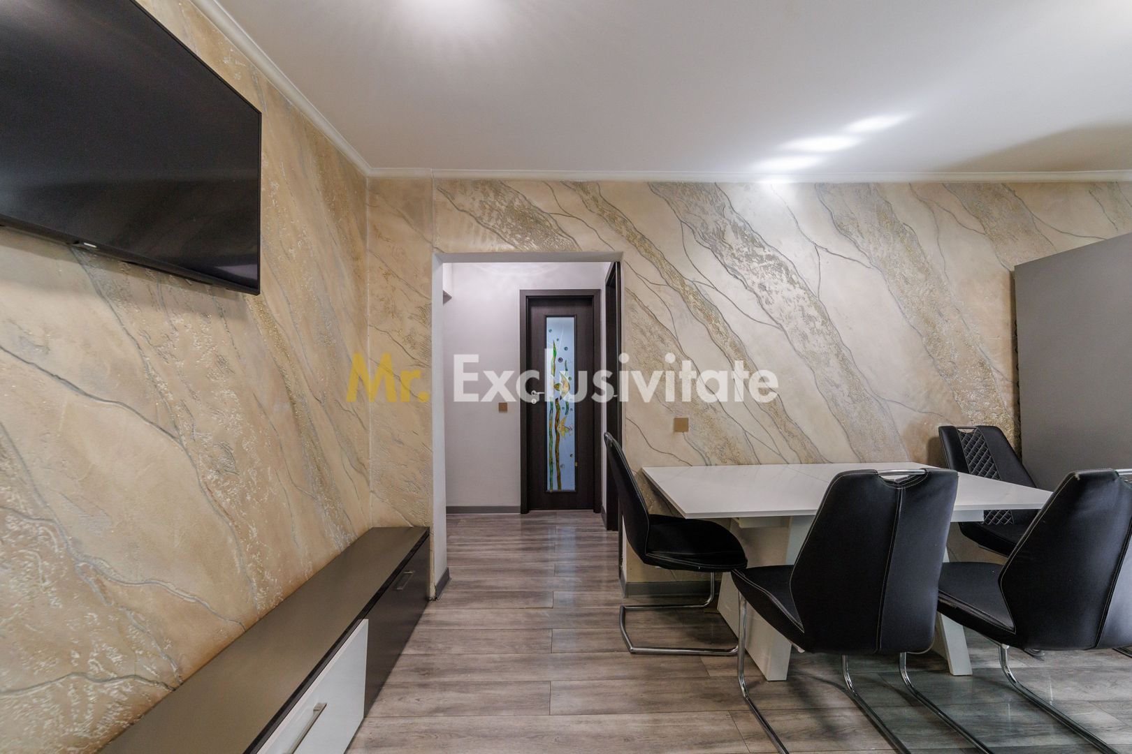 Apartament 2 camere decomandat, cartierul Banat, Pitesti - imaginea 13