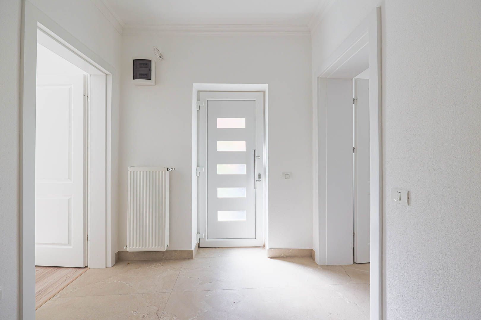 Apartament 2 camere renovat complet – str. Mărășești