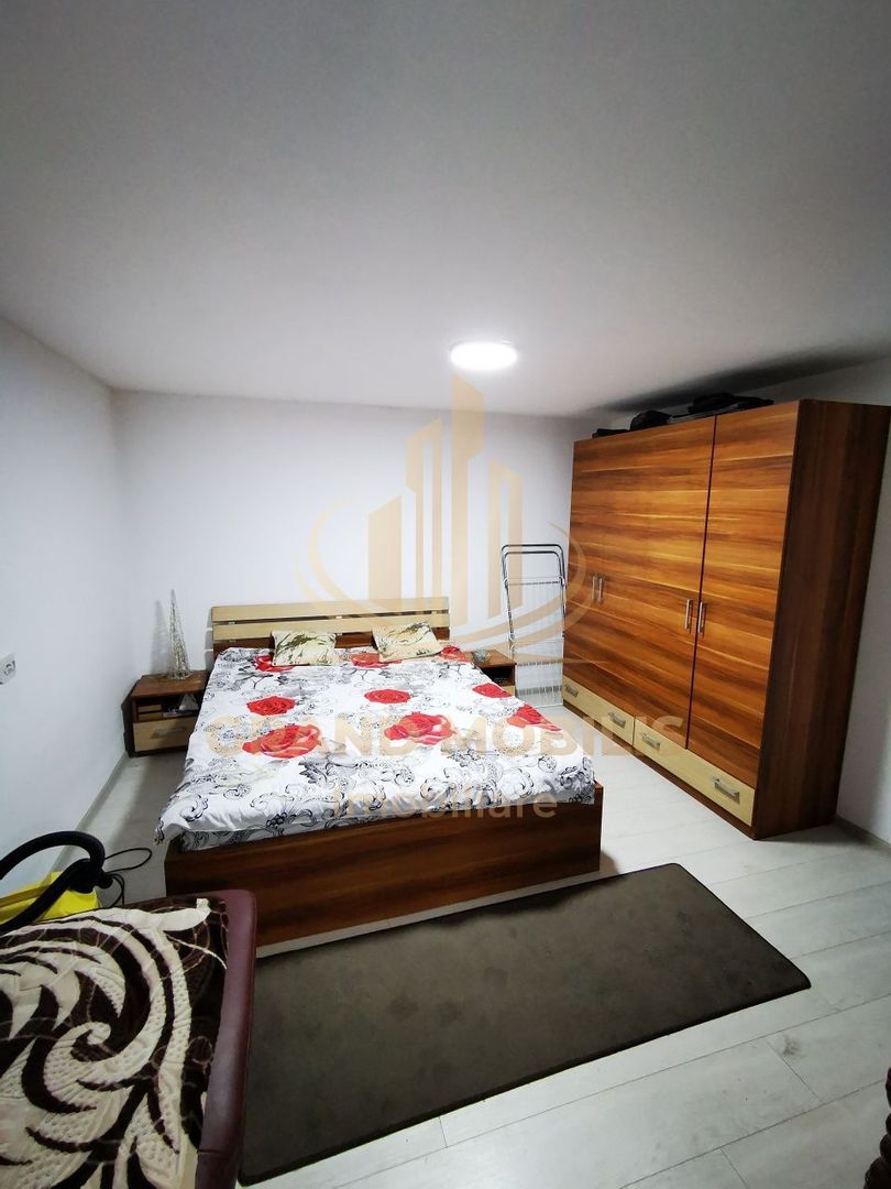 Casa individuala Mehala teren 740mp 200.000 Euro - imaginea 7